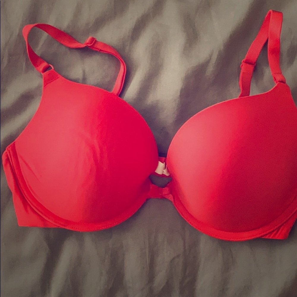 Coral/red VS bra